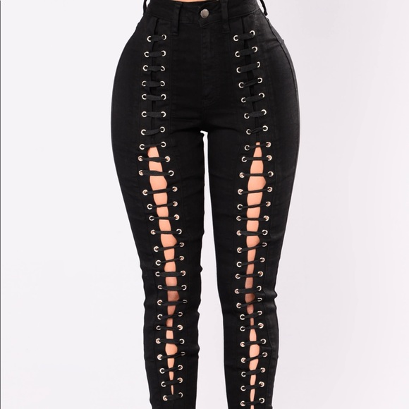 Fashion Nova Kylee Lace Up Jeans - Black (Size 3) - Picture 3 of 7